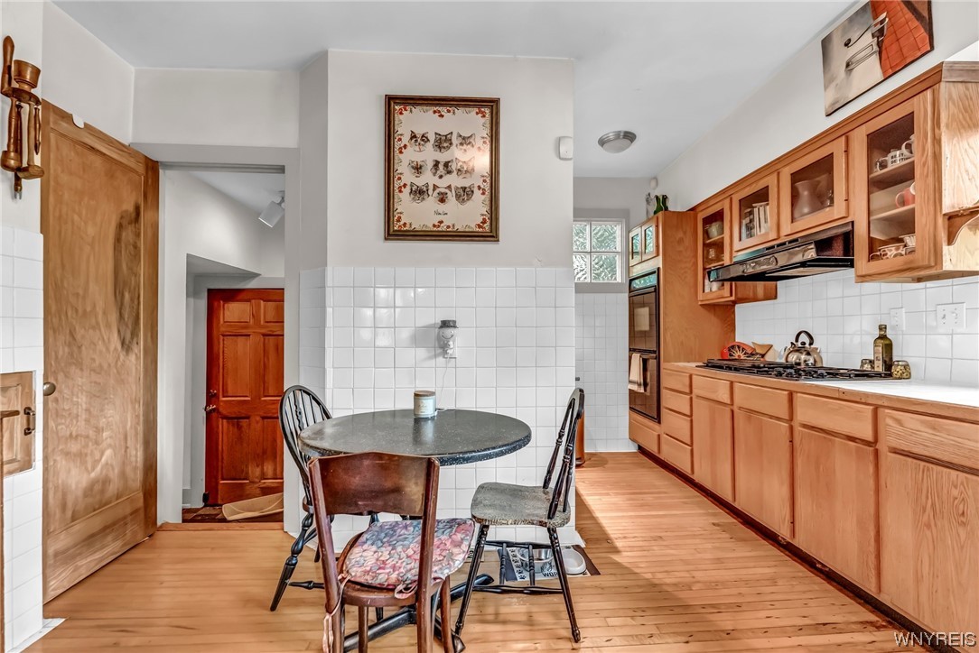 65 Tillinghast Place, Buffalo, NY 14216, North Buffalo