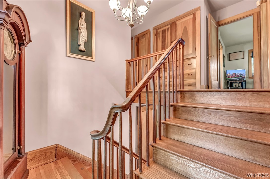 65 Tillinghast Place, Buffalo, NY 14216, North Buffalo