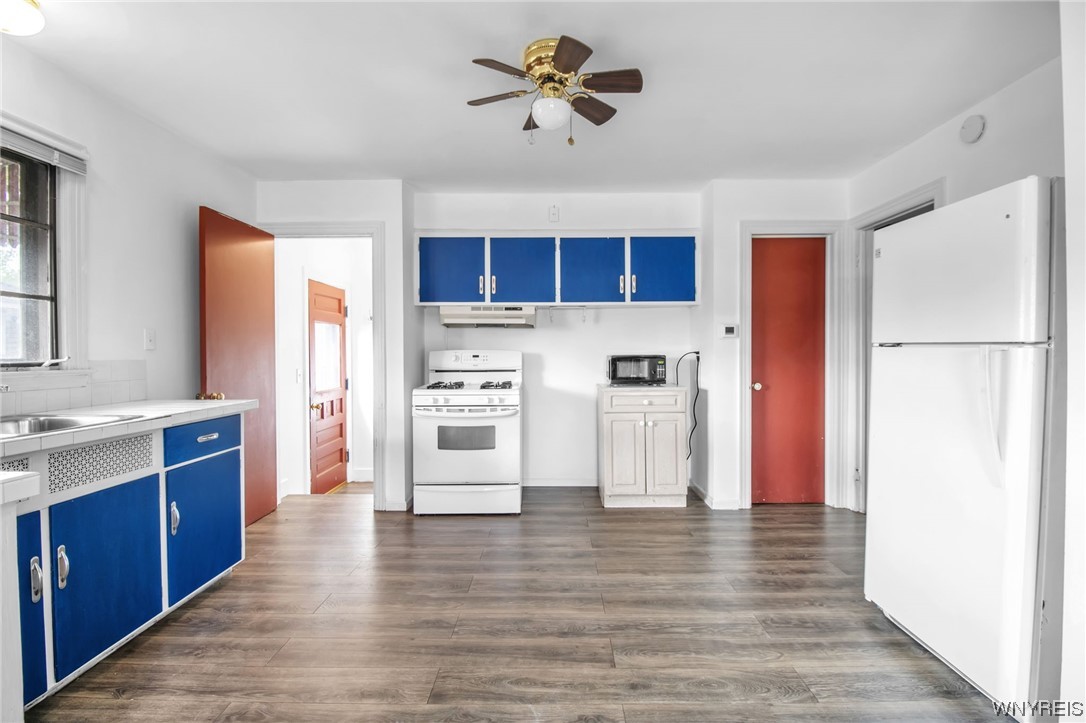 6505 Ridge Road, Newfane, NY 14094