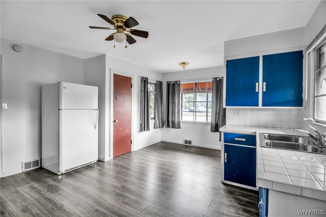 6505 Ridge Road, Newfane, NY 14094