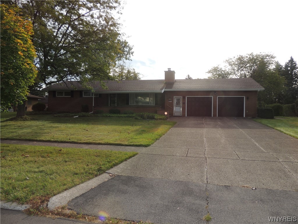 23 Constance Lane, Cheektowaga, NY 14227