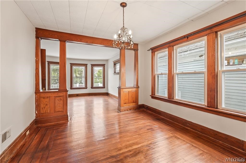 Sold 78 Briggs Avenue, Buffalo, NY 14207, Riverside 4 Beds / 2 Full