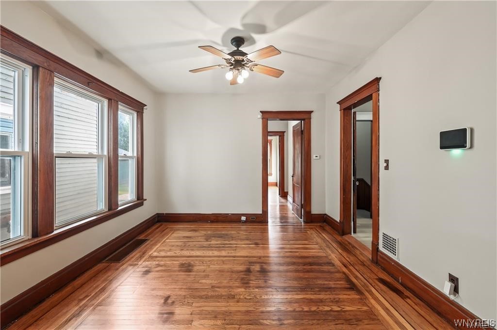 Sold 78 Briggs Avenue, Buffalo, NY 14207, Riverside 4 Beds / 2 Full