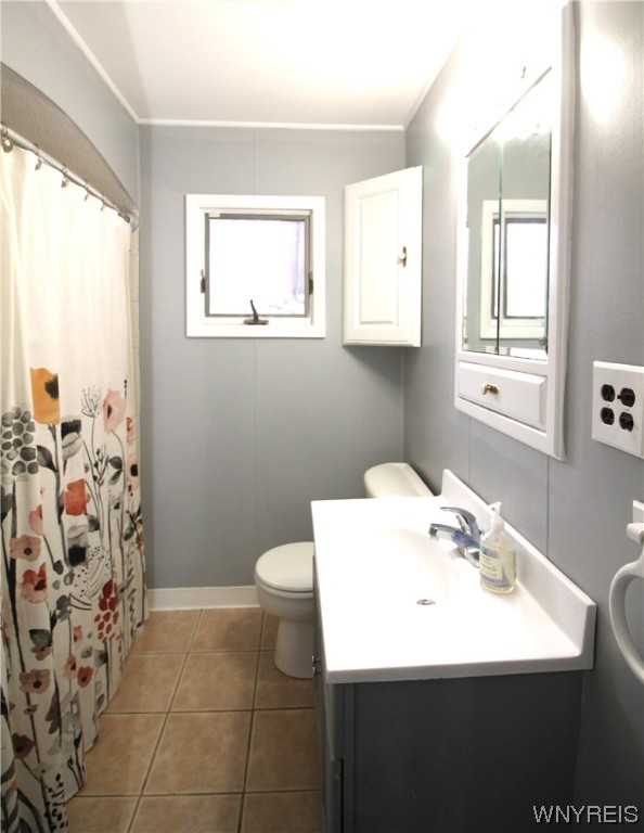 For Sale 4400 Union Road, Cheektowaga, NY 14225 3 Beds / 1 Full Bath