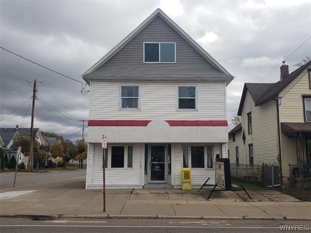 197 Central Avenue, Lancaster, NY 14086