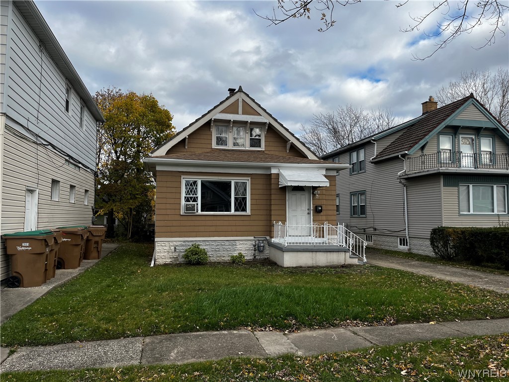 47 Saint James Road, Cheektowaga, NY 14225