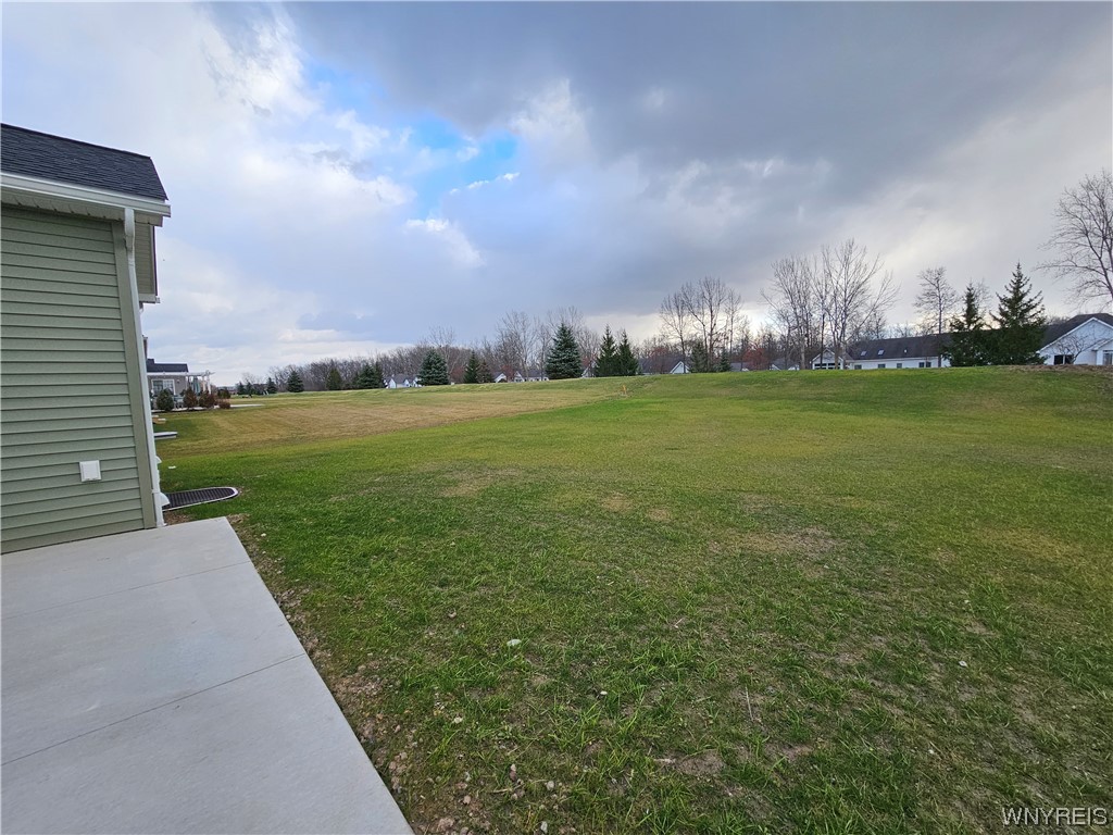 For Sale 54 Eagleview Drive, Grand Island, NY 14072 4 Beds / 2 Full