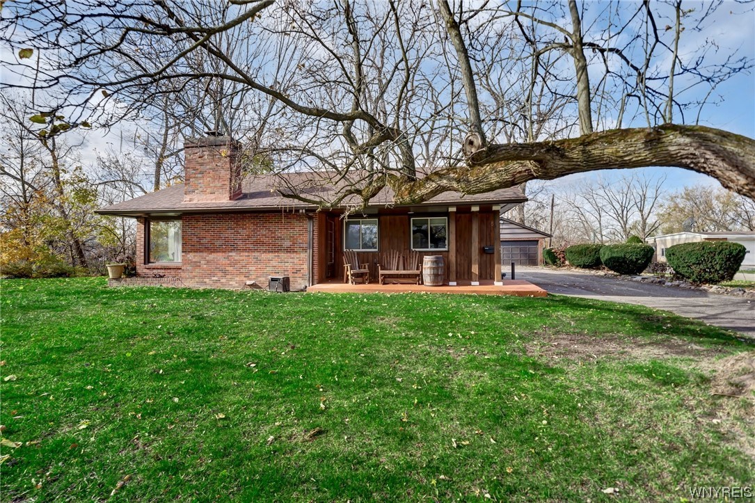 87 Lake Avenue, Lancaster, NY 14086