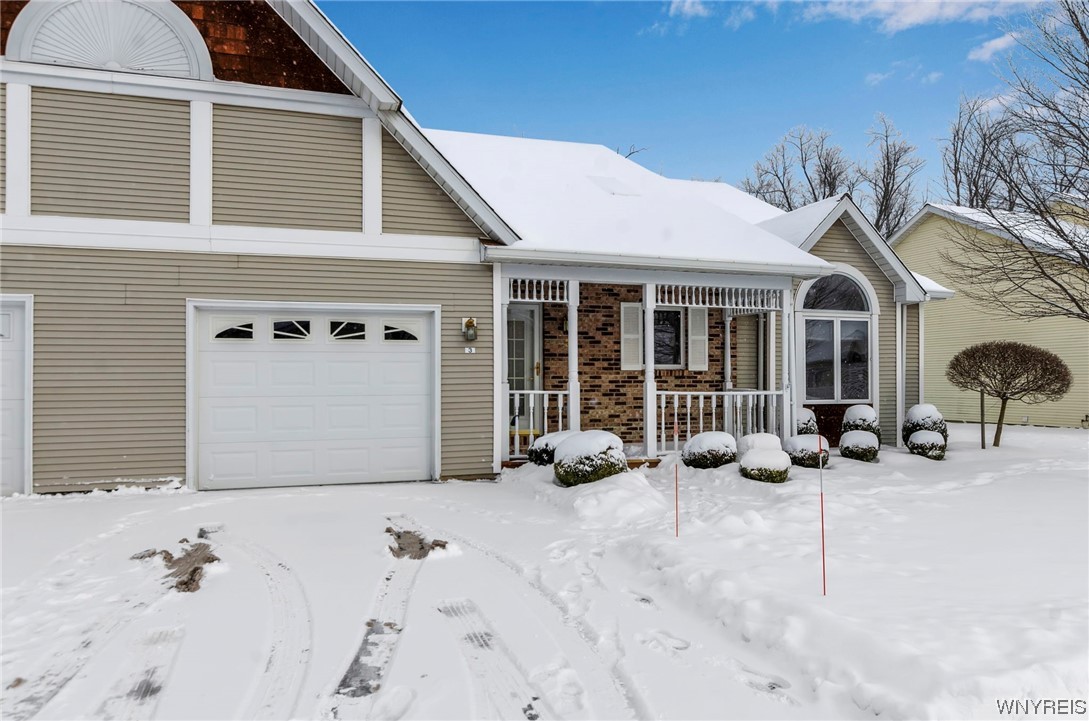 3 Spicebush Lane, Amherst, NY 14221