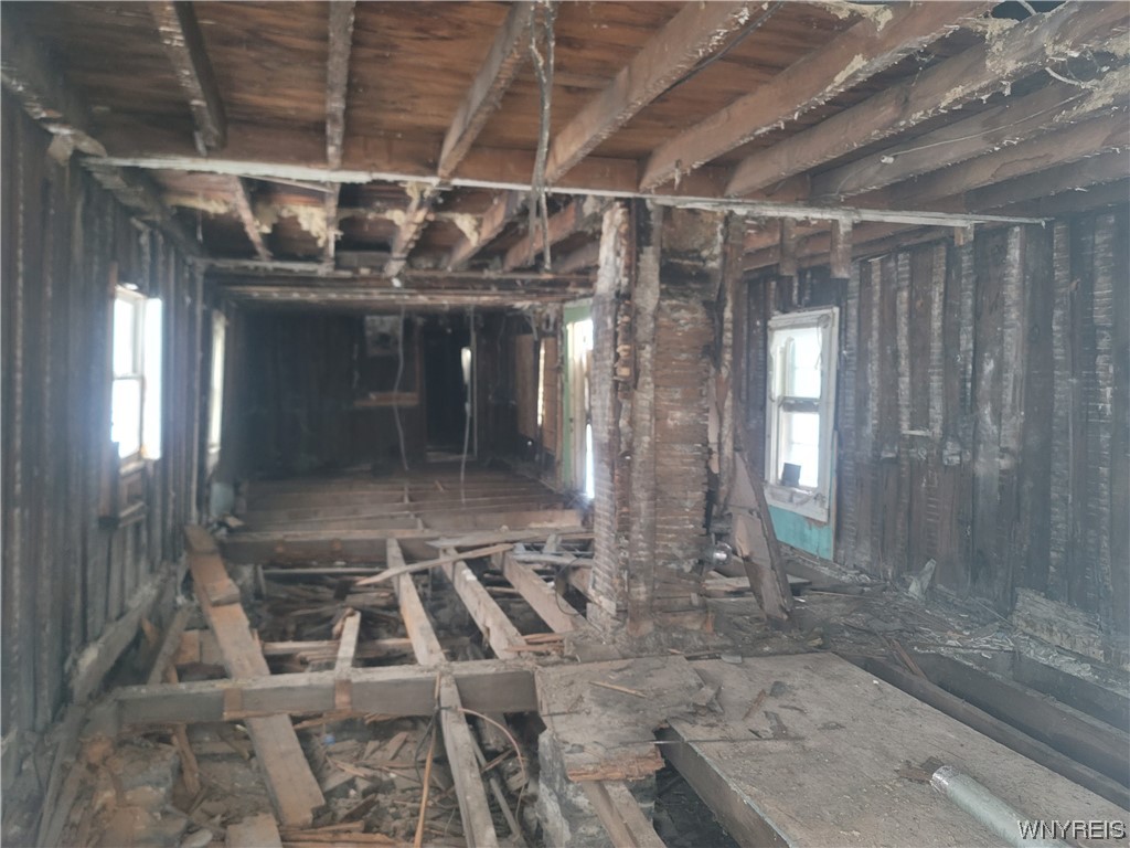 445 Adams St, Buffalo, NY 14212, East Side