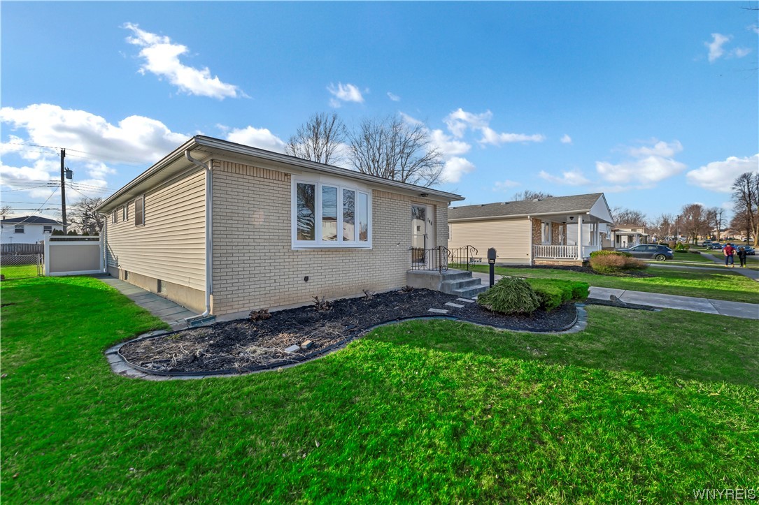 146 Marrano Drive, Lancaster, NY 14043