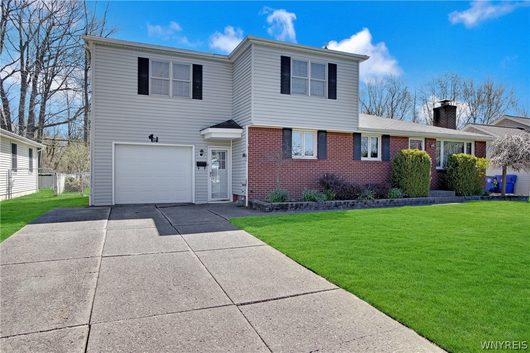 119 Sunnyside Drive, West Seneca, NY 14224