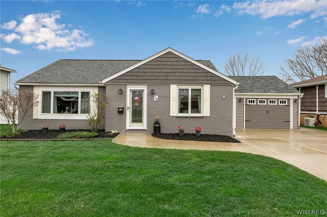 78 Sunbriar Drive, West Seneca, NY 14224