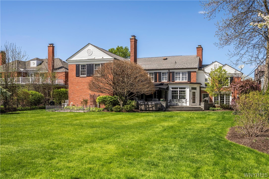 148 Middlesex Road, Buffalo, NY 14216, North Buffalo