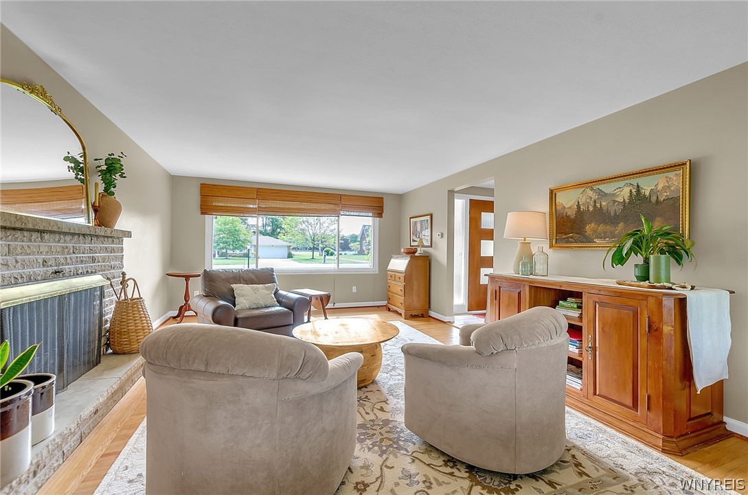 4252 Susan Drive, Clarence, NY 14221