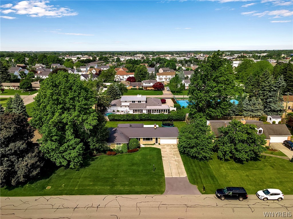 4252 Susan Drive, Clarence, NY 14221