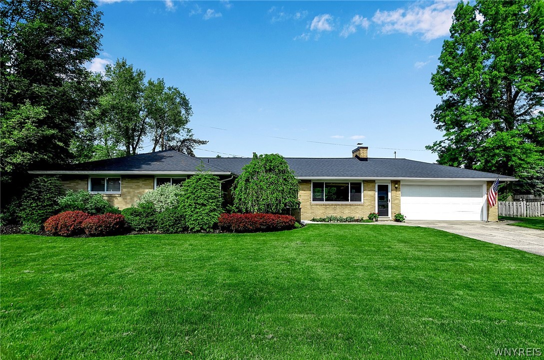 4252 Susan Drive, Clarence, NY 14221