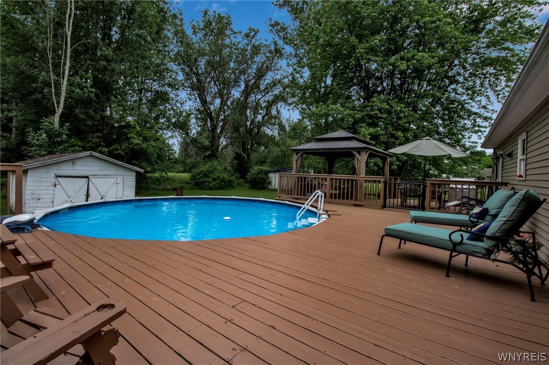 6298 Dale Road, Newfane, NY 14108