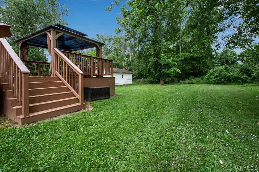 6298 Dale Road, Newfane, NY 14108