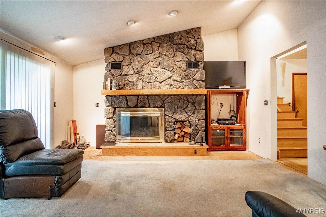 612 Mill Road, West Seneca, NY 14224