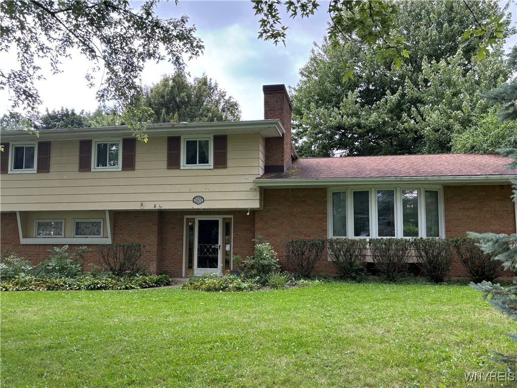 5286 Thompson Road, Clarence, NY 14031