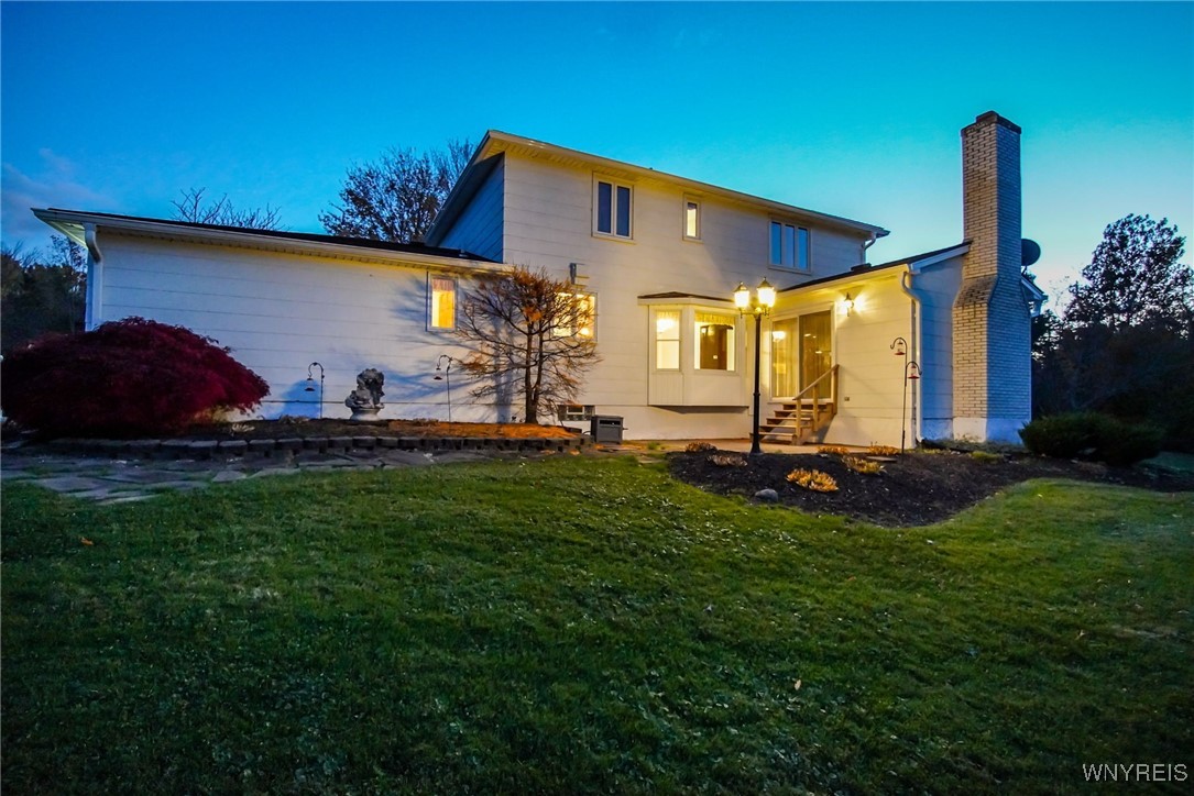 6222 Newton Road, Orchard Park, NY 14127