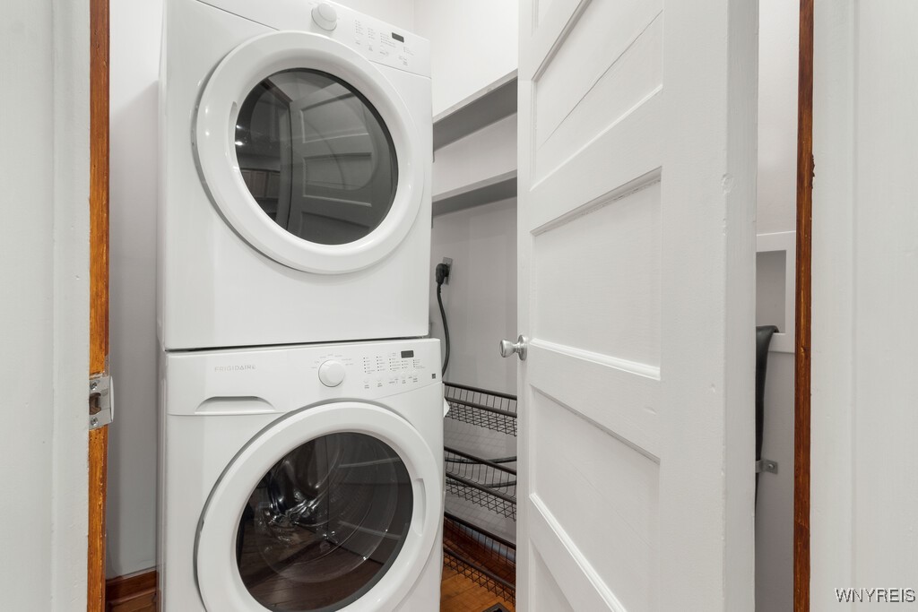 100 Lincoln Parkway Carriage - B1621670 433dab819051b4307565f14bf9bcb198 