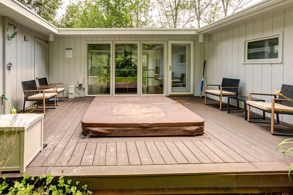 233 Woodchuck Road, Roxbury, NY 12474