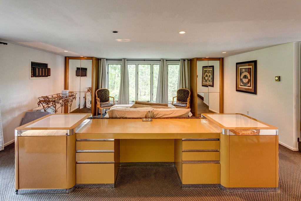 233 Woodchuck Road, Roxbury, NY 12474