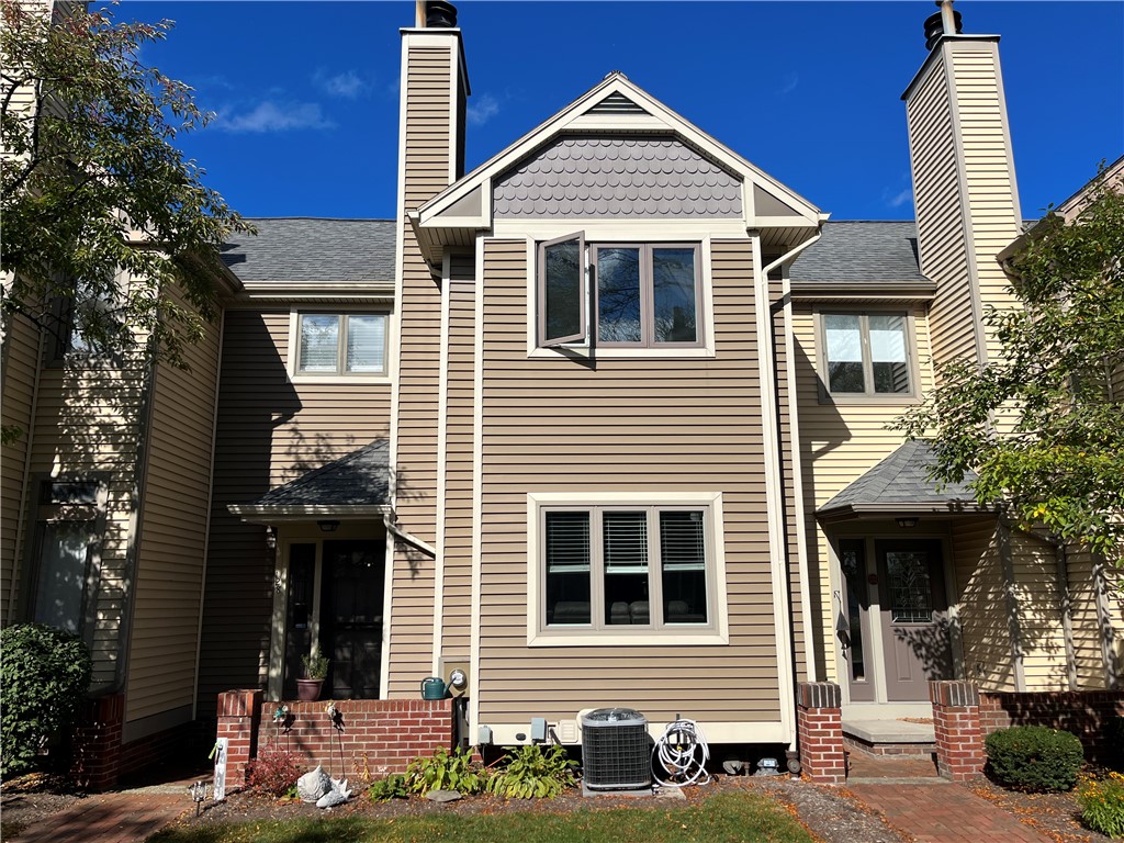 For Sale 128 Cornhill Place, Rochester, NY 14608, Corn Hill 2 Beds