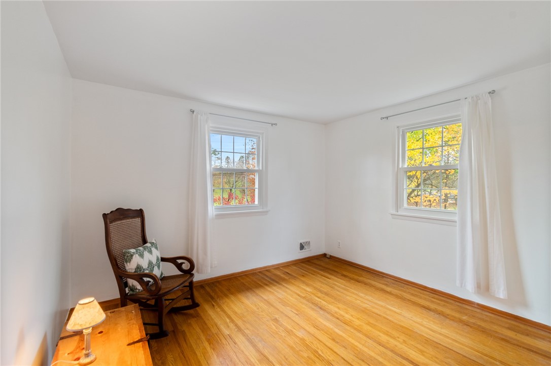 For Sale 2464 Baird Road, Perinton, NY 14526 4 Beds / 3 Full Baths