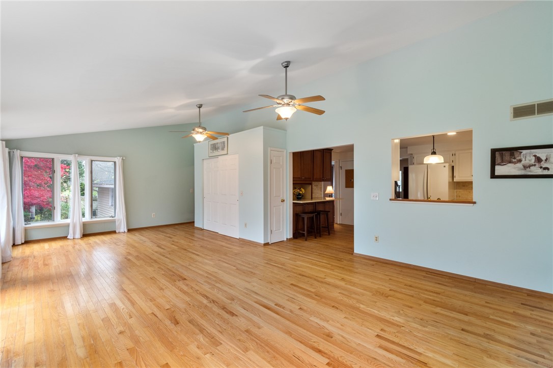 For Sale 2464 Baird Road, Perinton, NY 14526 4 Beds / 3 Full Baths