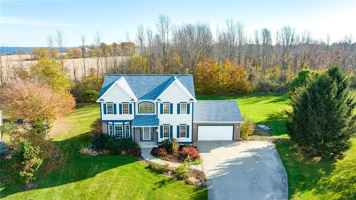 For Sale 718 Lake View Knolls, Ontario, NY 14519 4 Beds / 2 Full Baths / 1 Half Bath 299,900