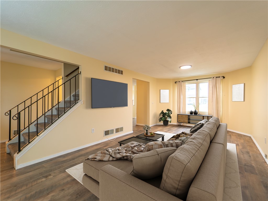 35 Atwood Drive, Gates, NY 14606