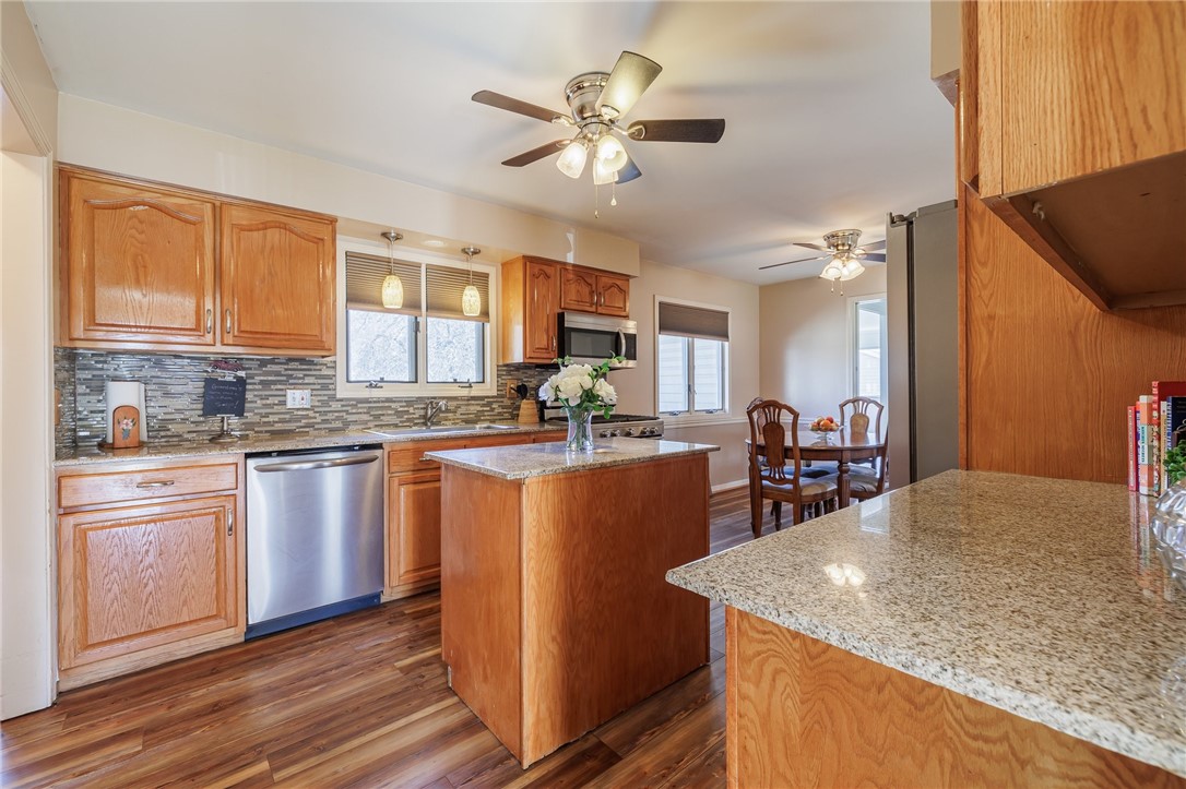 918 Weiland Road, Greece, NY 14626