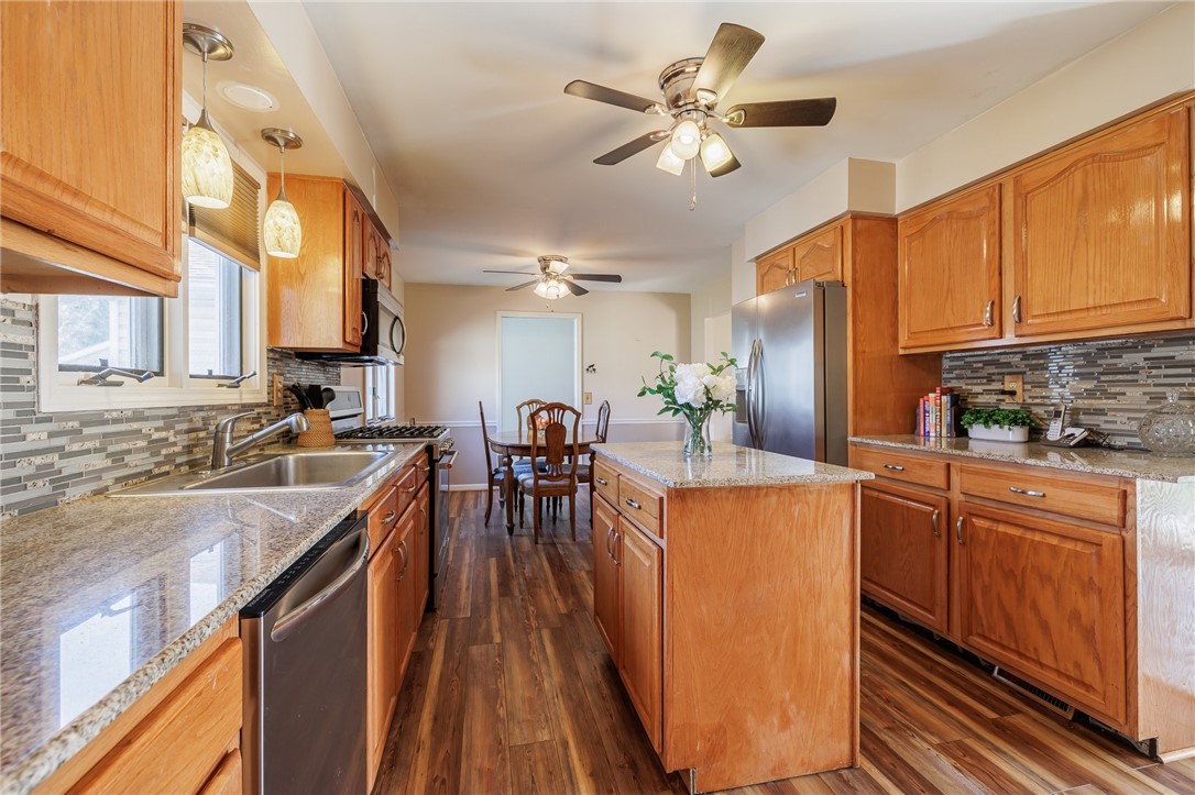 918 Weiland Road, Greece, NY 14626