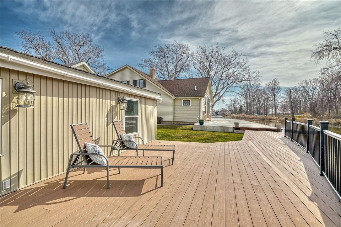 2197 Edgemere Drive, Greece, NY 14612