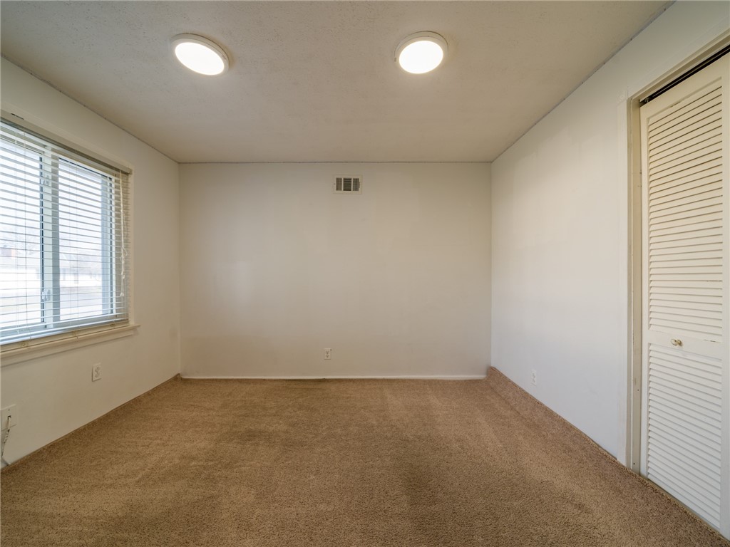 188 Rosemont Drive, Irondequoit, NY 14617