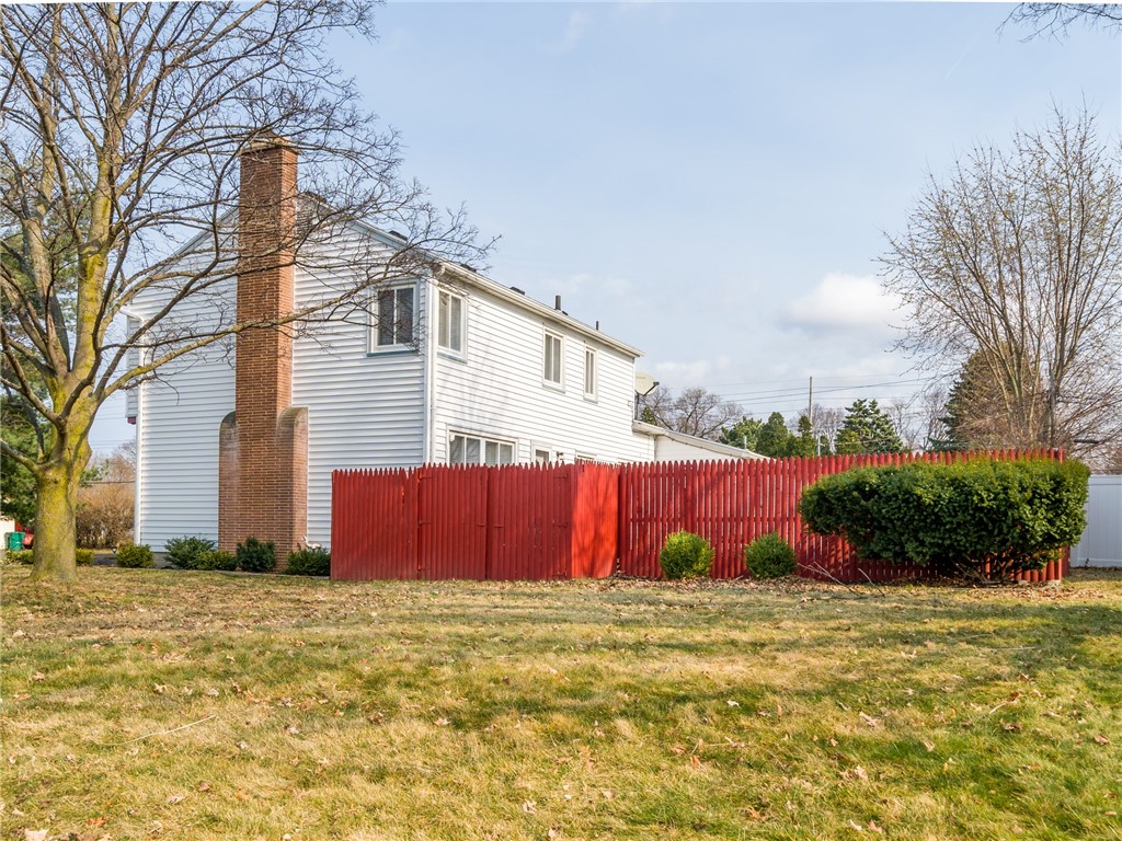 188 Rosemont Drive, Irondequoit, NY 14617