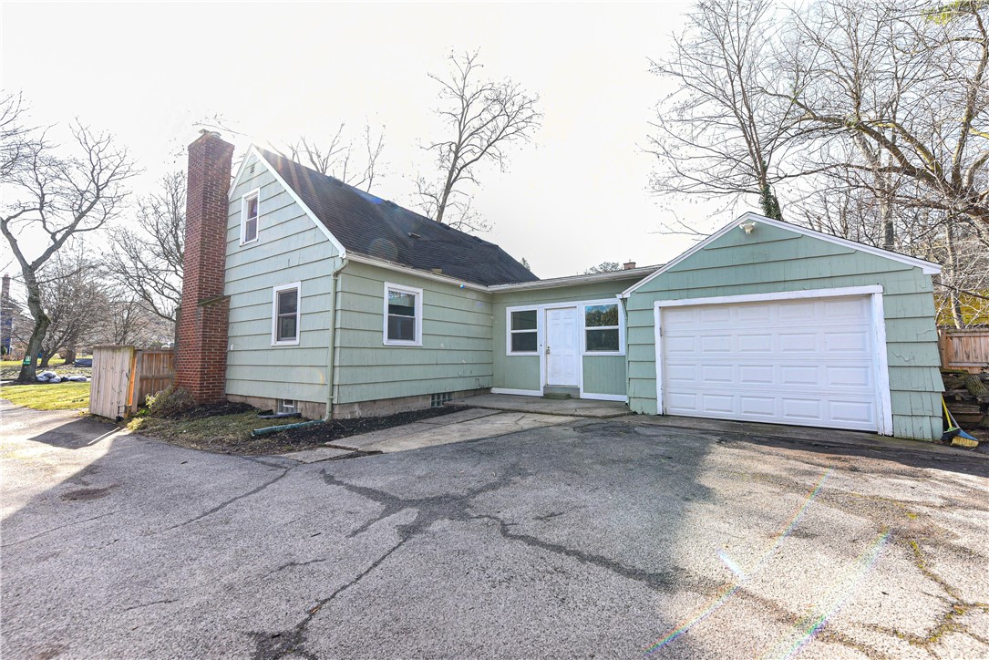 565 N Winton Rd, Rochester, NY 14610, North Winton Village