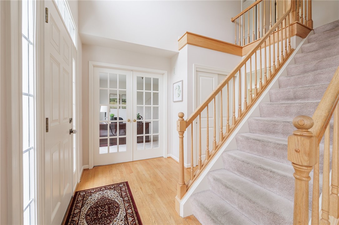 2 Valley View Circle, Victor, NY 14564