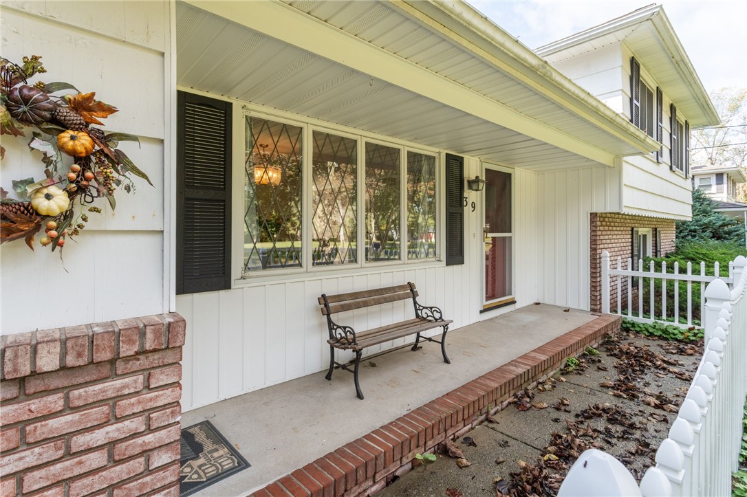 39 Peck Road, Greece, NY 14468