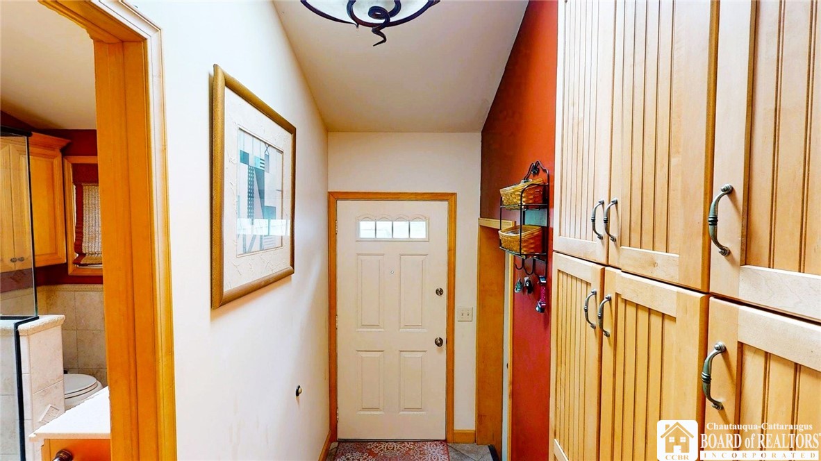 5536 Wells Bay Road, North Harmony, NY 14710