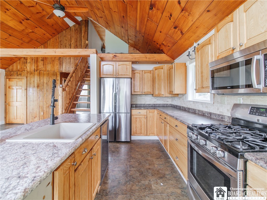 7789 Mile Strip Road Cherry Creek - R1621796 Cfc65e4c0d2003365be95b396254d266 