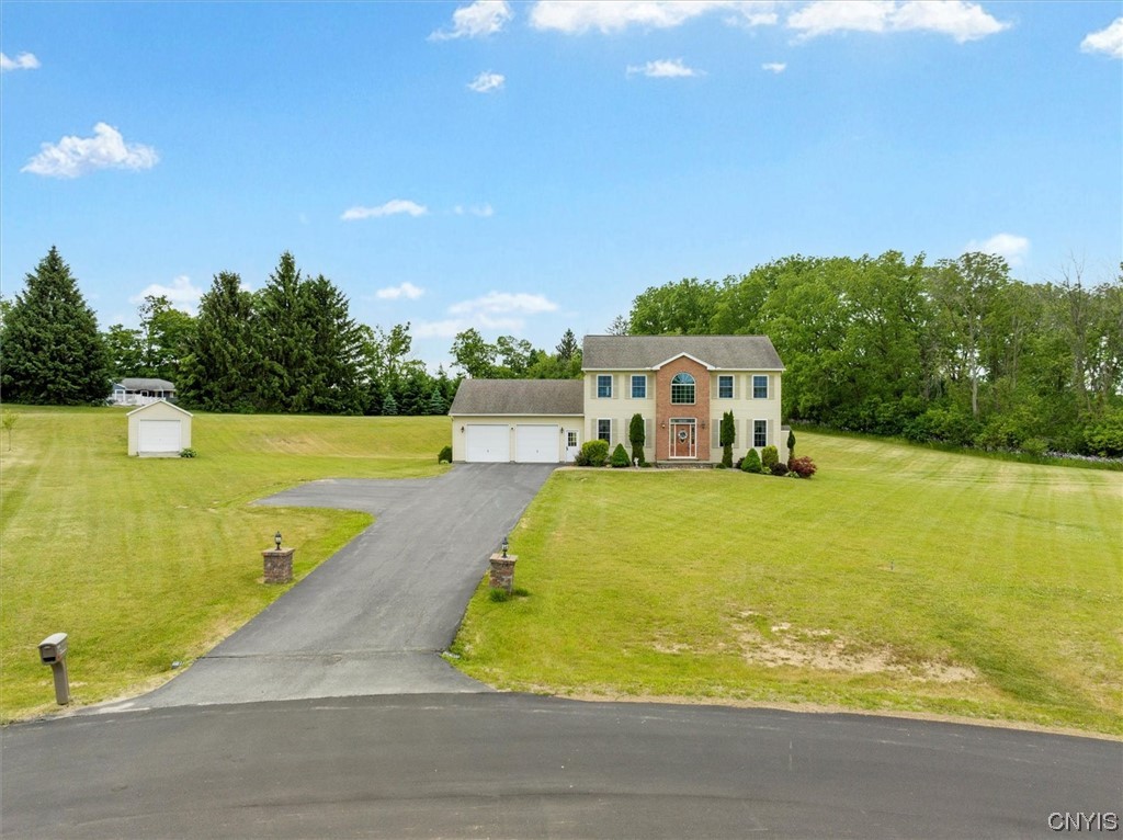 215 Wentworth Drive, Vernon, NY 13421