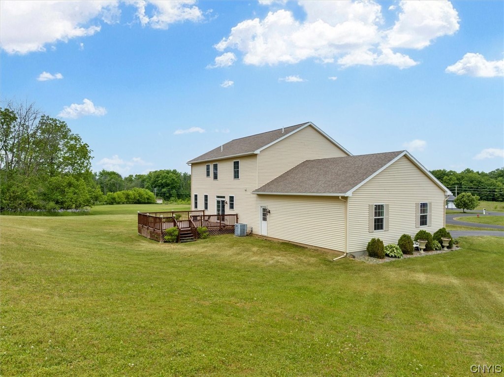 215 Wentworth Drive, Vernon, NY 13421