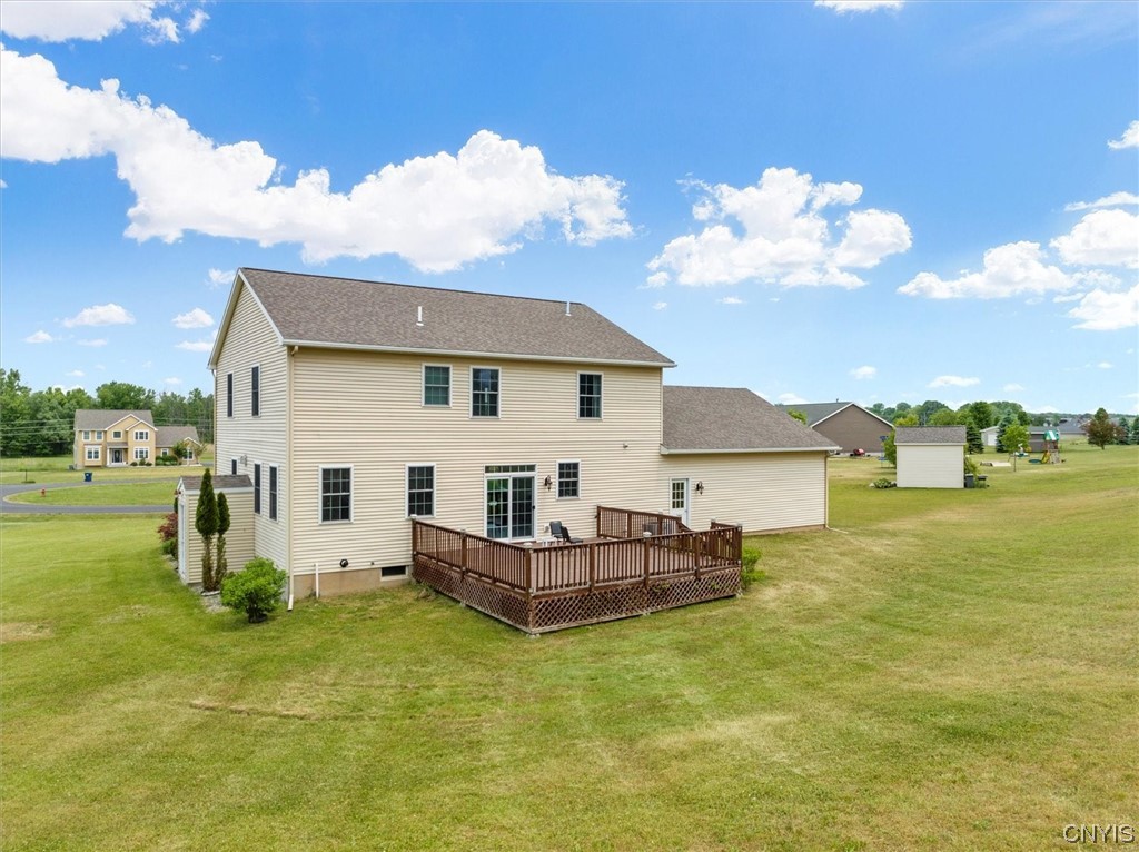 215 Wentworth Drive, Vernon, NY 13421