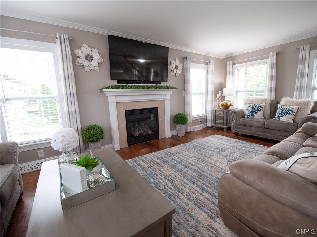 For Sale 316 Port Street, Lenox, NY 13032 3 Beds / 2 Full Baths / 1