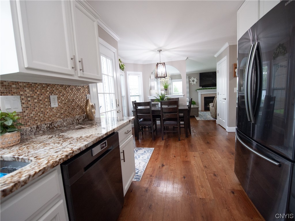 For Sale 316 Port Street, Lenox, NY 13032 3 Beds / 2 Full Baths / 1