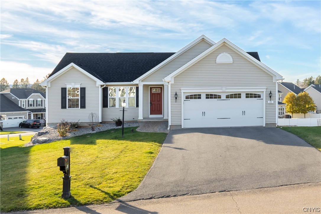 103 Turning Leaf Drive, Manlius, NY 13104